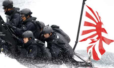 Revisa nuevo gobierno de Japón políticas de defensa nacional